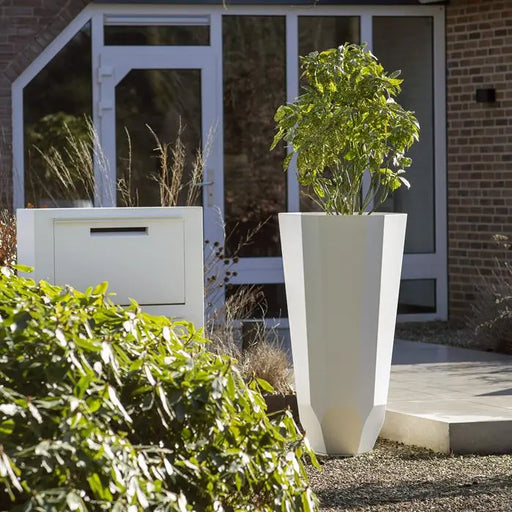 Aluminium planter Facet voortuin