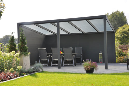 Vrijstaande_aluminium_veranda_met_wanden